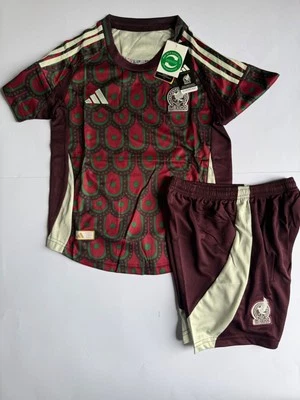 Kids Mexico National Soccer Team Jersey and Shorts Set Size 23 (10 years old) - Image 1 of 4