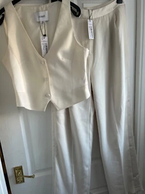 Traje Coast Ivory 2 piezas Reino Unido 10 Foto 1 de 4