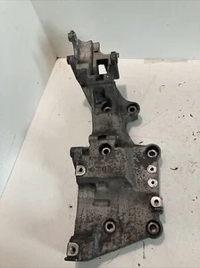 Chrysler Sebring Alternator Bracket Holder 03G903143E Genuine 2.0 Crd 2008 - Picture 1 of 7