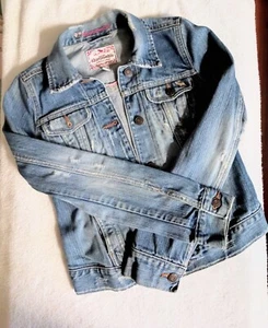 Vtg Y2K Abercrombie Kids Distressed Trucker Style Jean Jacket Size S - Picture 1 of 15