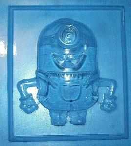 LARGE  RECTANGLE WITH A MINION - STUART - CHOCOLATE MOULD OR PLASTER MOULD