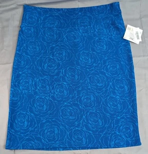Lularoe Straight Fit Cassie Blue With Floral Pattern 3XL NWT Fit Size 26-28 - Picture 1 of 4