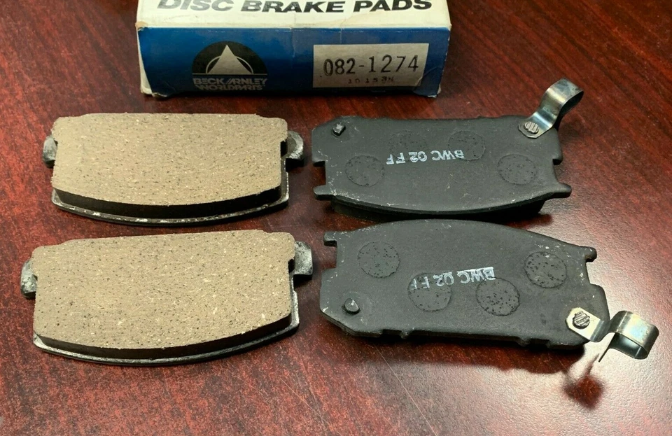 Juego de pastillas de freno de disco BECK/ARNLEY 082-0852 para Toyota 4Runner, camioneta y LandCruiser Foto 1 de 1
