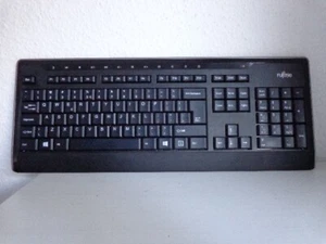 Fujitsu LX901 - Tastatur - WIRELESS - S26381-K565-L402 - KB - QWERTY - US - Bild 1 von 5