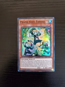 Scherzo-Kids Fansies - Yugioh Evocatori Nascosti 1° Edizione - HISU-EN014 - Foto 1 di 2