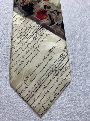 ARTEFACTOS MUSEO CORBATA HOMBRE BEIGE CON BANDERA AMERICANA 4 X 59 Foto 1 de 4