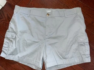 RIDERS by LEE Women's Light Gray Comfort Waist Cotton Cargo Shorts Sz. 20W - Picture 1 of 8