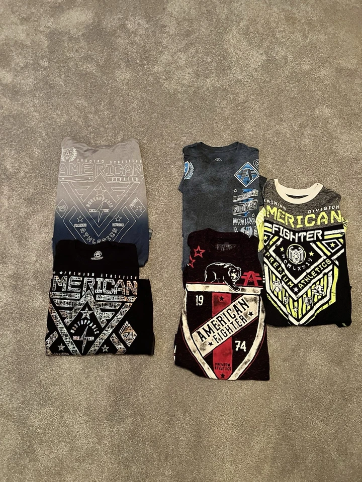 Lote grande de camisetas de luchador americano  Foto 1 de 3