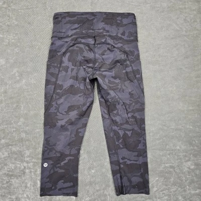 Pantalones Lululemon para mujer 6 negros camuflados cargo maravilla tiro alto yoga atlético Foto 1 de 4