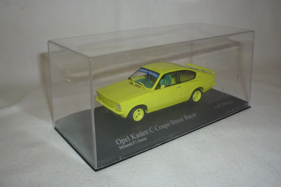 MINICHAMPS PAULS MODEL ART- METALLMODELL - OPEL KADETT - 1:43 - OVP - (5.DIV-58) - Bild 1 von 4