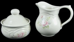 Pfaltzgraff Tee Rose Blumen Milchkännchen & Zucker Schüssel Set - Bild 1 von 9
