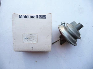 Thunderbird 1956 nuevo stock antiguo original Ford distribuidor aspiradora avance FoMoCo  - Imagen 1 de 6