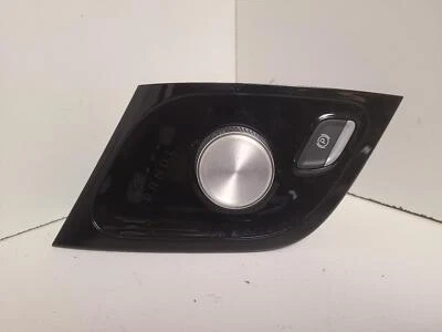 Used Automatic Transmission Shift Lever Assembly fits: 2022 Chrysler Pacifica  G - Image 1 of 4