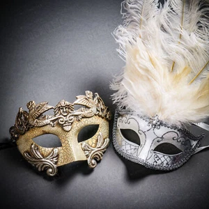 Roman Warrior Crackle Silver & Silver MardiGras White Feather Masquerade Couple - Picture 1 of 3