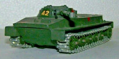 Carro armato russo SOLIDO: PT 76 REF 207 09/1962: ottimo (R42) - Immagine 1 di 4