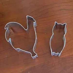 Lot 2 COOKIE CUTTERS Bird-Theme: Rooster (Hen, Chicken) & Owl, Steel - Picture 1 of 2