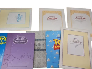 Lote de Litografías Disney con Tapetes y Sobres 8 Impresiones Artísticas Años 90 Disney Store - Imagen 1 de 24