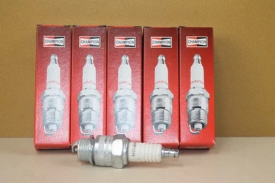 (5) Champion Copper Plus Spark Plug 515 D15Y NEW - Image 1 of 4