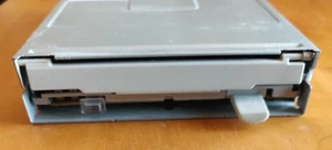 Sony MPF920-E 1.44MB Internal 3.5" IDE Floppy Drive - Picture 1 of 3