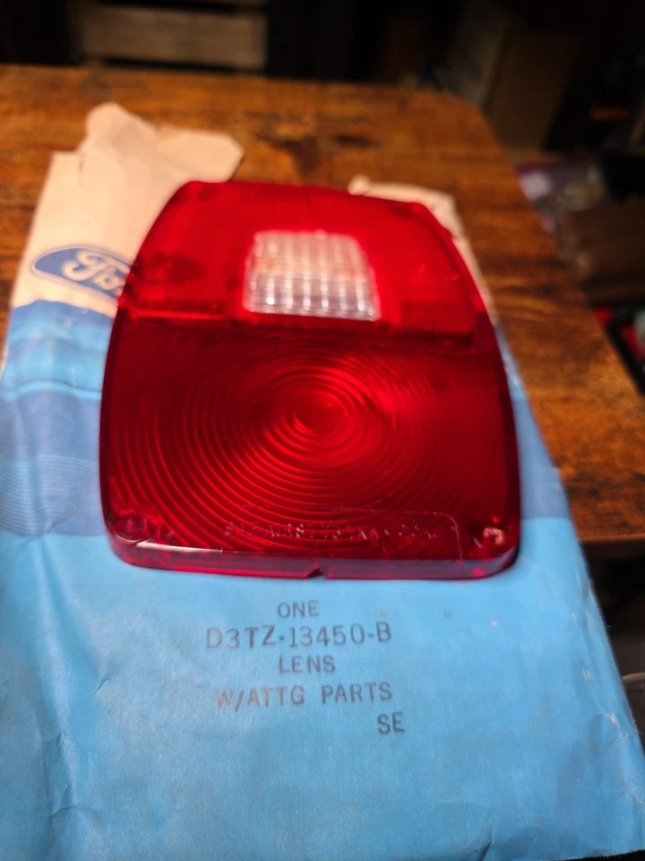Dietz 1973-76 Ford F150-350 Truck Tail Light Lens. D3TZ-13450B. Original Package - Image 1 of 4