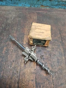 K326- Vintage Stanley #49 Erdbohrer Bohrer Tiefenanschlag Messgerät - Bild 1 von 8