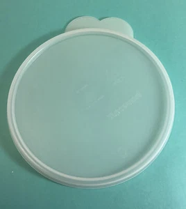 TUPPERWARE BUTTERFLY TAB “C” CLEAR LID - Picture 1 of 4