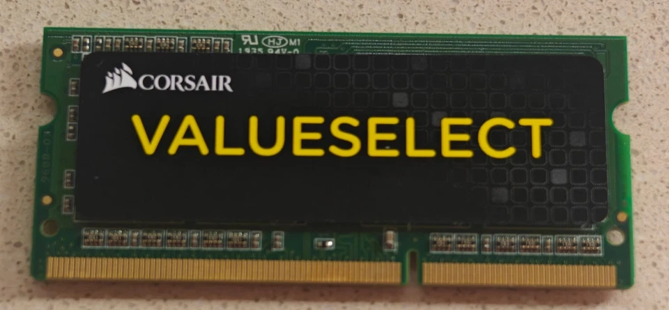 RAM CORSAIR CMSO4GX3M1C1600C11 VALUE SELECT 4GB SO-DIMM DDR3L 1600MHZ - Image 1 of 2