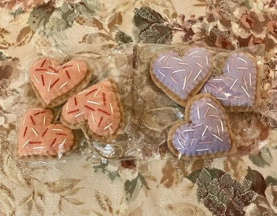 6 HANDMADE FELT SUGAR COOKIE VALENTINE CHRISTMAS TREE ORNAMENT SET HOLIDAY GIFT - Image 1 of 4