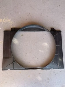 Mercedes Benz W126 420/560 Fan Cover Radiator Frame Fairing 1265050155 - Picture 1 of 5