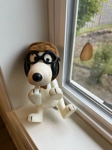 Vintage 1966 Flying Ace Snoopy Pilot Peanuts Red Baron Figure 7" Cap Goggles - Foto 1 di 3
