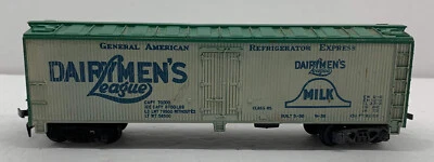 HO Scale MANTUA Refrigerator Express Milk Box Car DAIRYMEN'S LEAGUE Train - Image 1 of 4