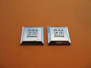 CADILLAC CHEVROLET CTS AVEO MALIBU GM SIDE EMBLEM LOGO BADGE SIGN SYMBOL A18538 - Picture 1 of 2