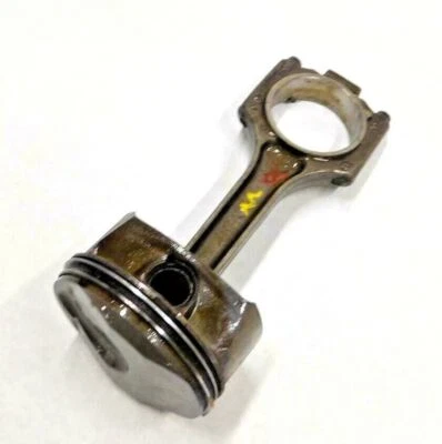 08-14 PISTÓN DERECHO PORSCHE CAYENNE / PANAMERA (957) 4.8L M48 con BIELA Foto 1 de 4