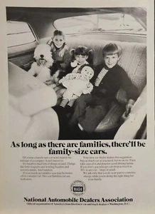 1979 National Auto Dealers Association Stampa Pubblicità Bambini Sheepdog Raggedy Ann Bambola - Foto 1 di 1