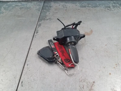 2007 Audi S6 Quattro C6 Ignition Switch / Key / Fob #5876 Y5 - Image 1 of 3