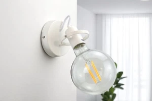 Applique lampada da parete moderna bianca E27 led orientabile per bagno cucina - Foto 1 di 4