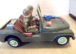 Vintage 1950s Battery Operated Toy US Army Jeep Tin Litho Rescue & Gun 1st Div. - Picture 1 of 10