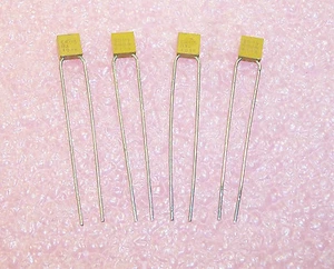CONDENSADORES QTY(100) 100pf 200V 10% X7R cerámica moldeada radial mlcc ck05bx101k avx - Imagen 1 de 1