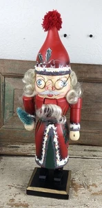 ¿Susan Milford? SANTA Cascanueces FIRMADO Árbol de Navidad Vasos 15.5” Alto LEER - Imagen 1 de 13