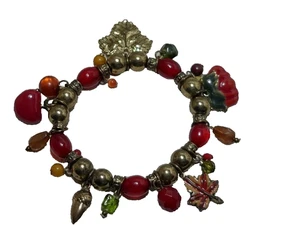 Cute fall/seasonal stretch charm bracelet - Picture 1 of 2