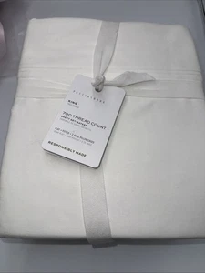 Set lenzuola King in raso con 700 fili Pottery Barn, nuove con etichette.  Prezzo consigliato $299 - Foto 1 di 3