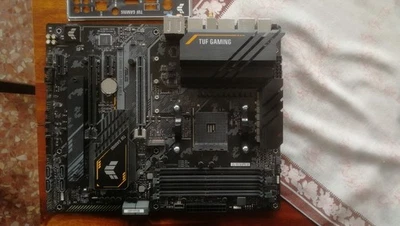 ASUS TUF  GAMING  X570-PRO WIFI  II - Imagen 1 de 3