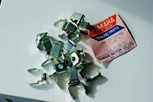 Yamaha Bremsklammer XS650 XS360 XS400 XS500 tx750 341-82523-00 / 90465-07006 - Bild 1 von 2