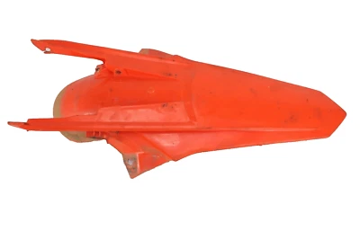 Guardabarros trasero naranja OEM 2017-18 KTM 125-450 B4209 Foto 1 de 4
