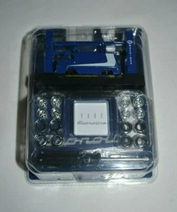 M2 MACHINES 2020 MODEL KIT - 1965 FORD ECONOLINE VAN BLUE AND WHITE R31 - Picture 1 of 3