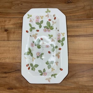 MADERA DE CUÑA ~ Plato de mantequilla de fresa silvestre porcelana de hueso hecho en Inglaterra - Imagen 1 de 5