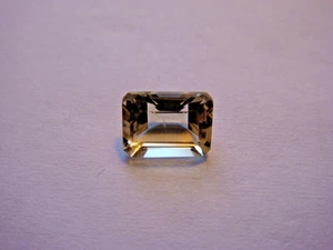 Citrine Rectangular Emerald Cut Gemstone 7 mm x 5 mm 1 carat Gem Yellow Stone - Picture 1 of 3