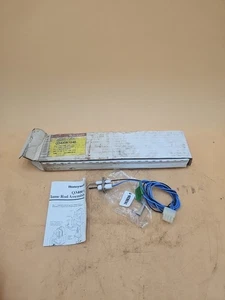 Honeywell Q3400A1040 Flame Rod Igniter. Q3400A-1040 - Picture 1 of 4