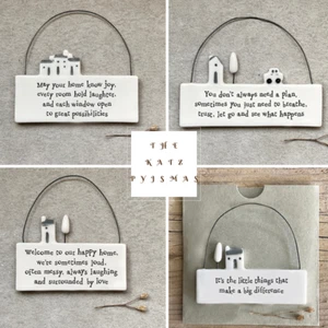 East of India Friends, Family, Mothers Love friends plan White Porcelain Hanger - Picture 1 of 12