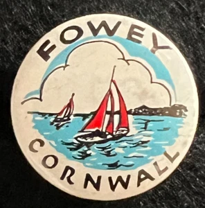 VINTAGE FOWEY CORNWALL BUTTON PIN BADGE - Picture 1 of 3